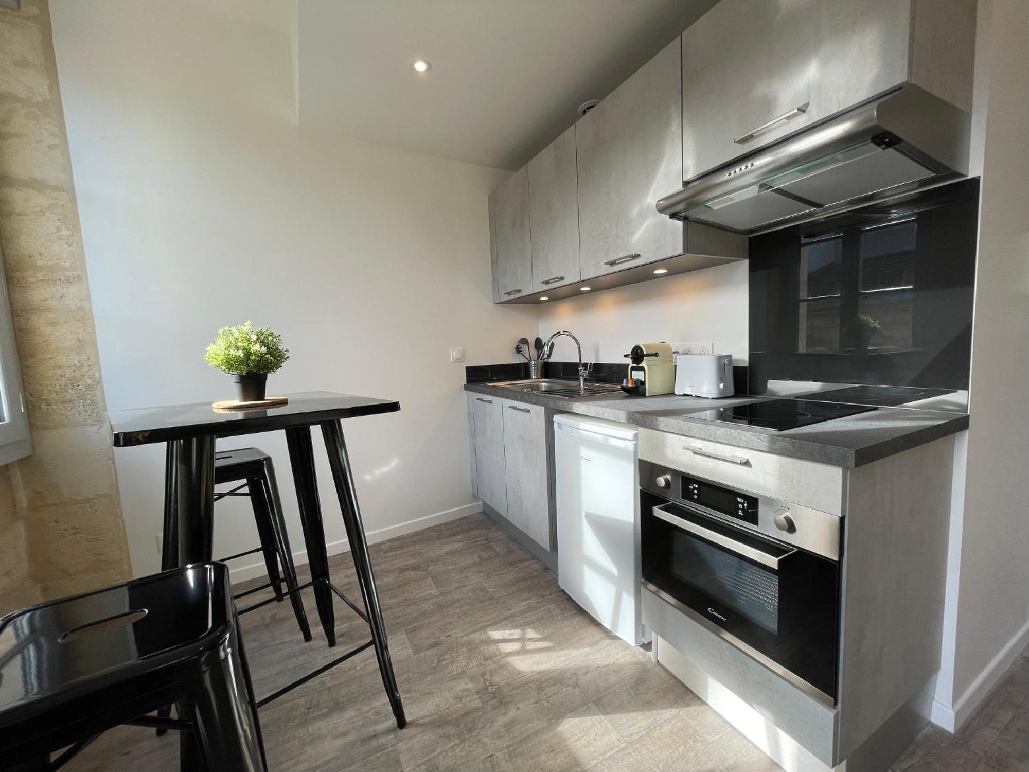 Studio Lumineux Avec Climatisation Pour 2 Personnes Bordeaux Ngoại thất bức ảnh
